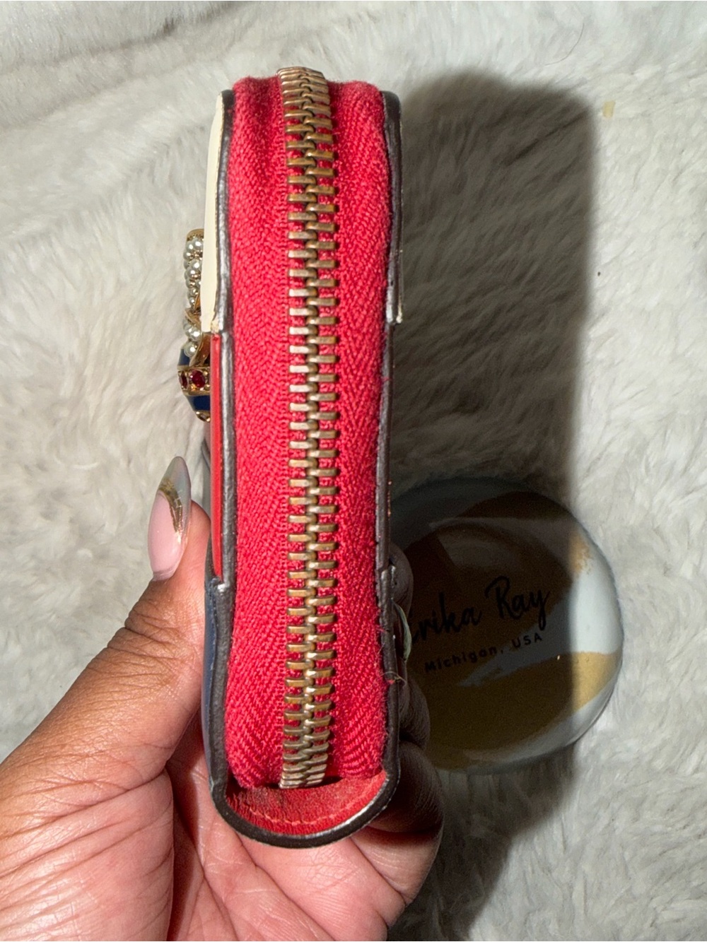 Gucci Queen Margaret Bee Zip Wallet- GOOD CONDITION - Picture 11 of 13